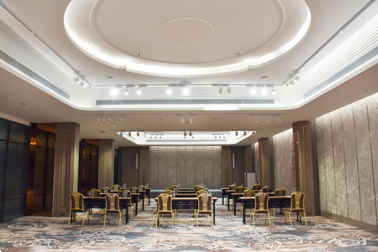 Chor Cher The Luxury Green Hotel - Sha Extra Plus Bang Bo Buitenkant foto