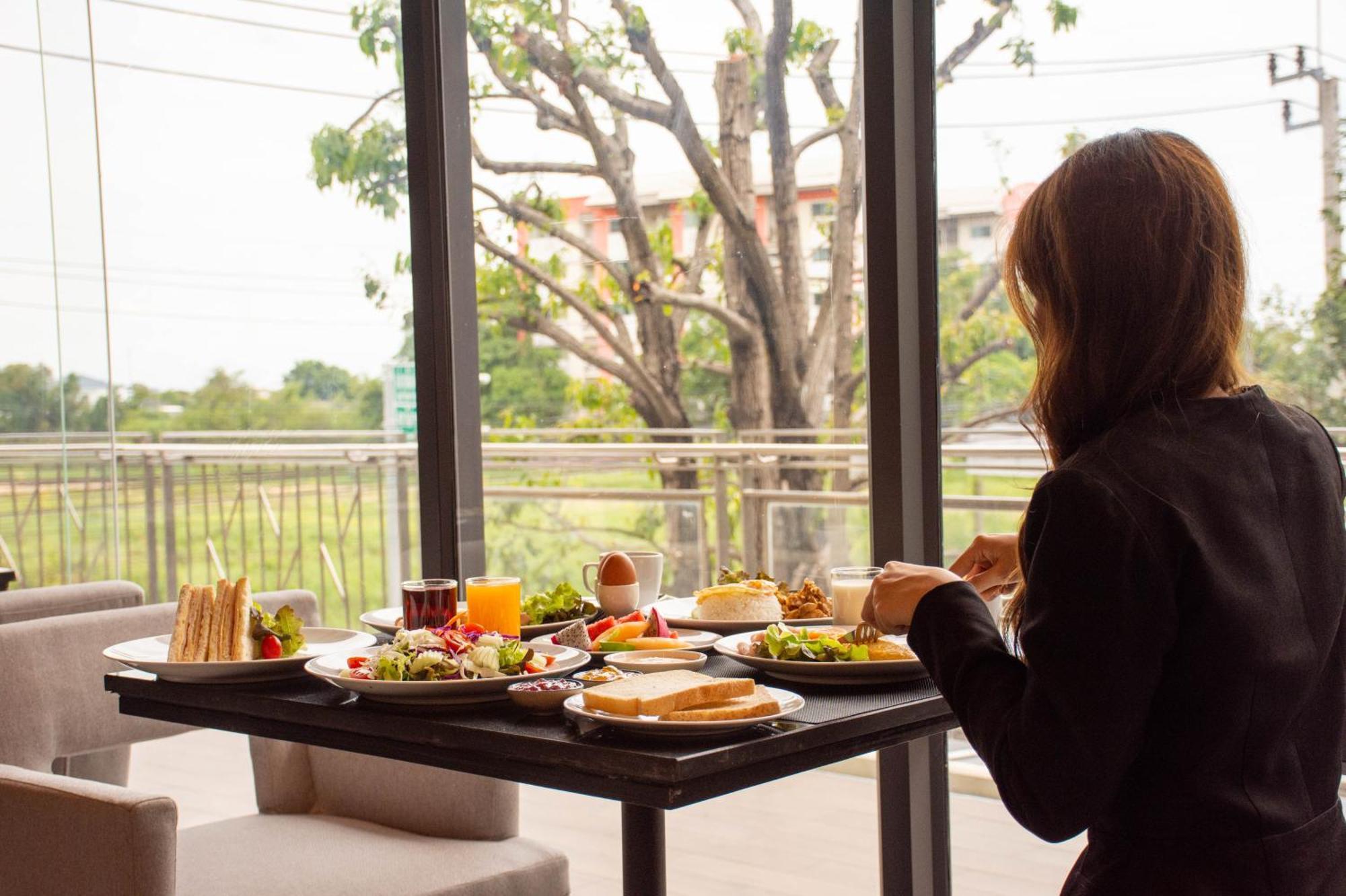 Chor Cher The Luxury Green Hotel - Sha Extra Plus Bang Bo Buitenkant foto