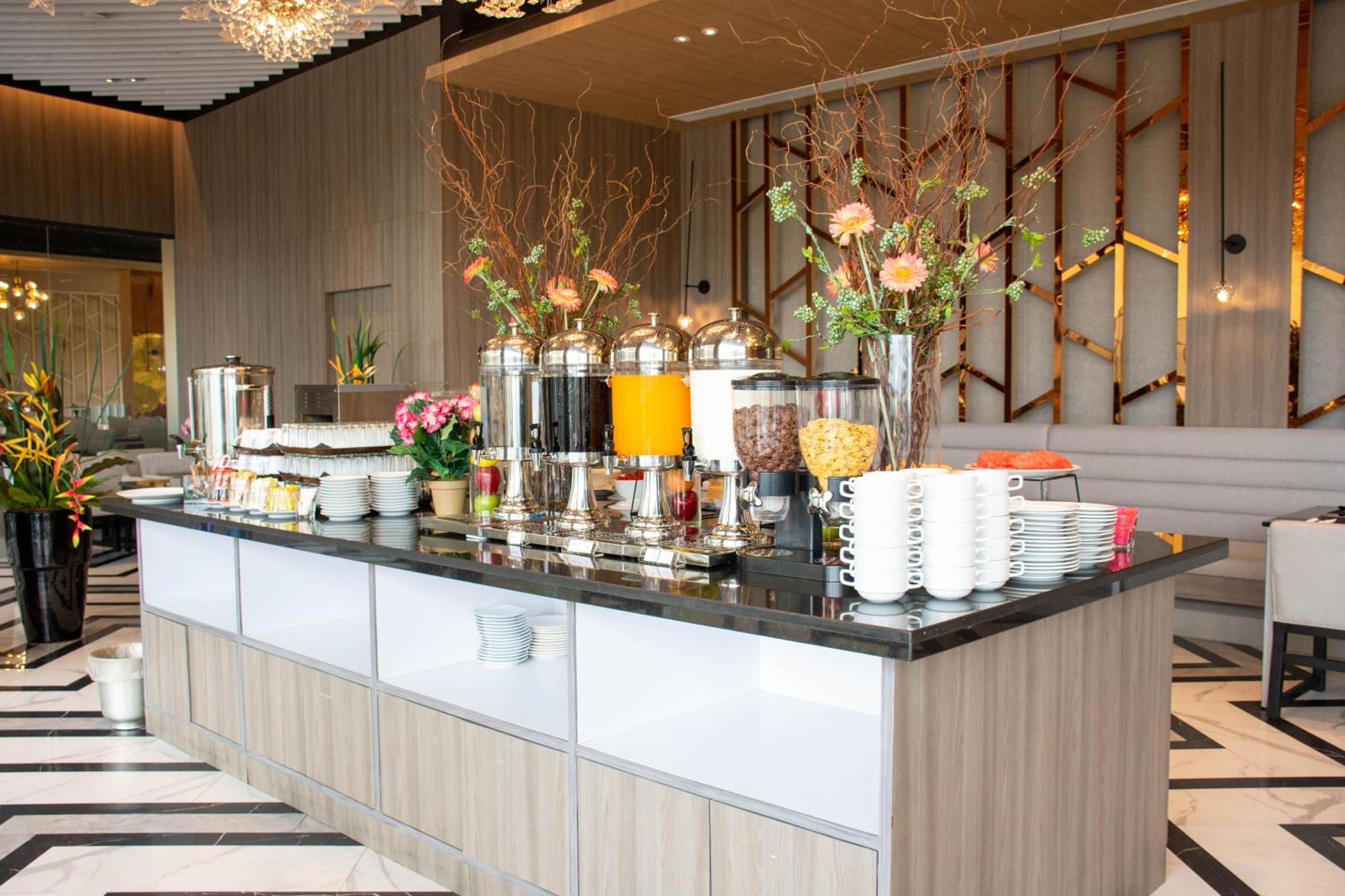 Chor Cher The Luxury Green Hotel - Sha Extra Plus Bang Bo Buitenkant foto