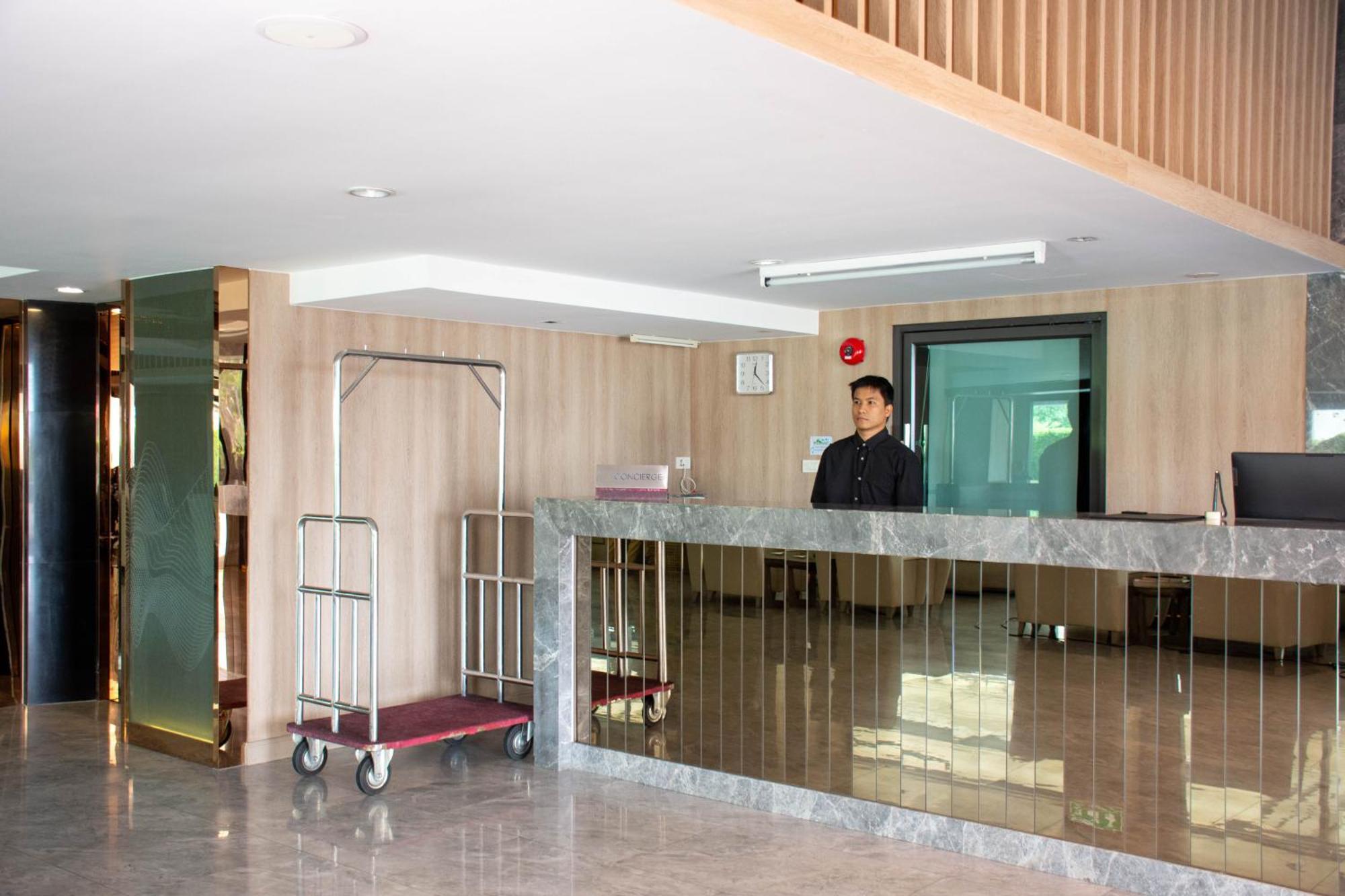 Chor Cher The Luxury Green Hotel - Sha Extra Plus Bang Bo Buitenkant foto