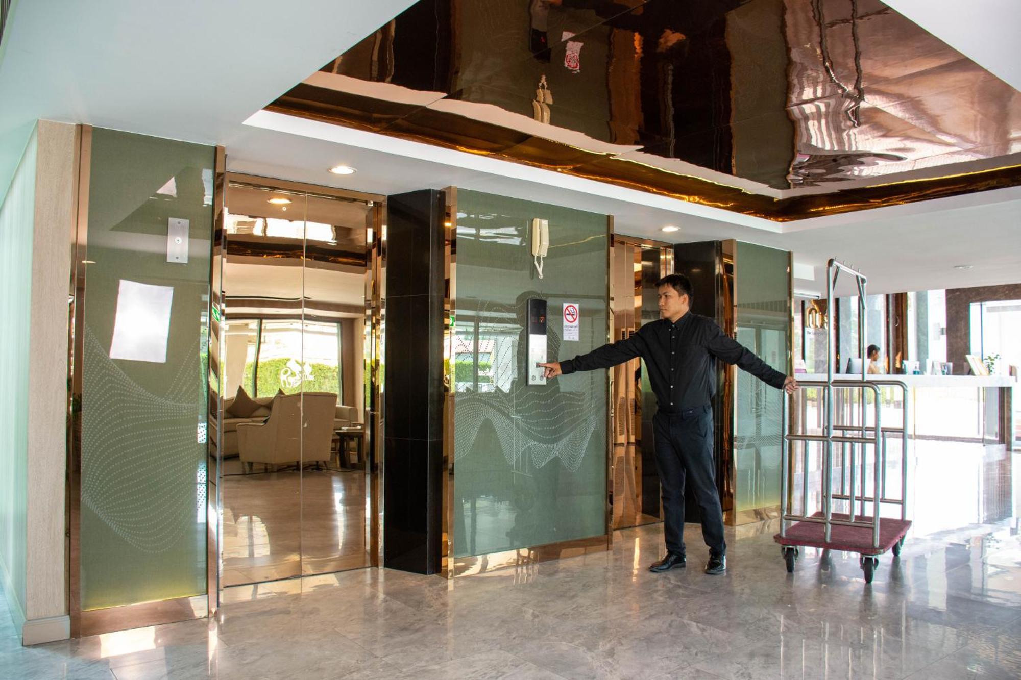 Chor Cher The Luxury Green Hotel - Sha Extra Plus Bang Bo Buitenkant foto